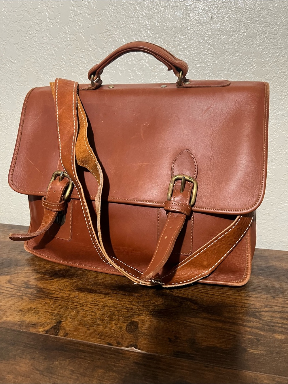 Men's Tan Leather Briefcase with Adjustable Strap